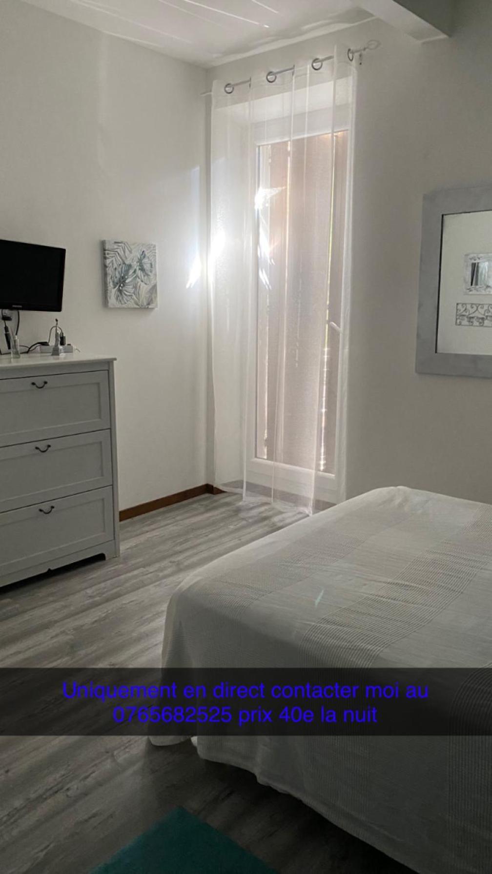 Chambre Chez L Habitant A 200 M Du Bord De Mer 布克港 外观 照片